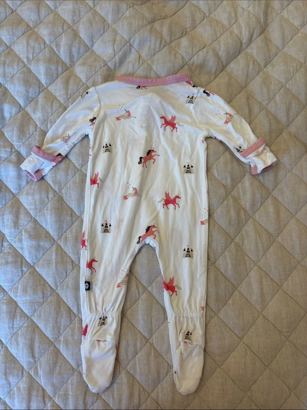 Kyte BABY White Footed One-Piece with Pink Unicorn Print